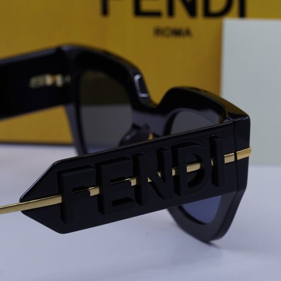 Fendi FE40097I 01V Cat Eye Sunglasses - Black Gold/Blue - Picture 9 of 9